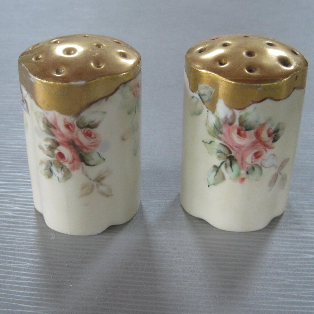 Vintage An Trice Gold Trim Small  Porcelain Salt Pepper Shakers Pink Blue Floral